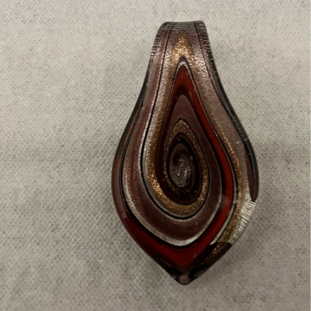 Blown glass charm for necklace